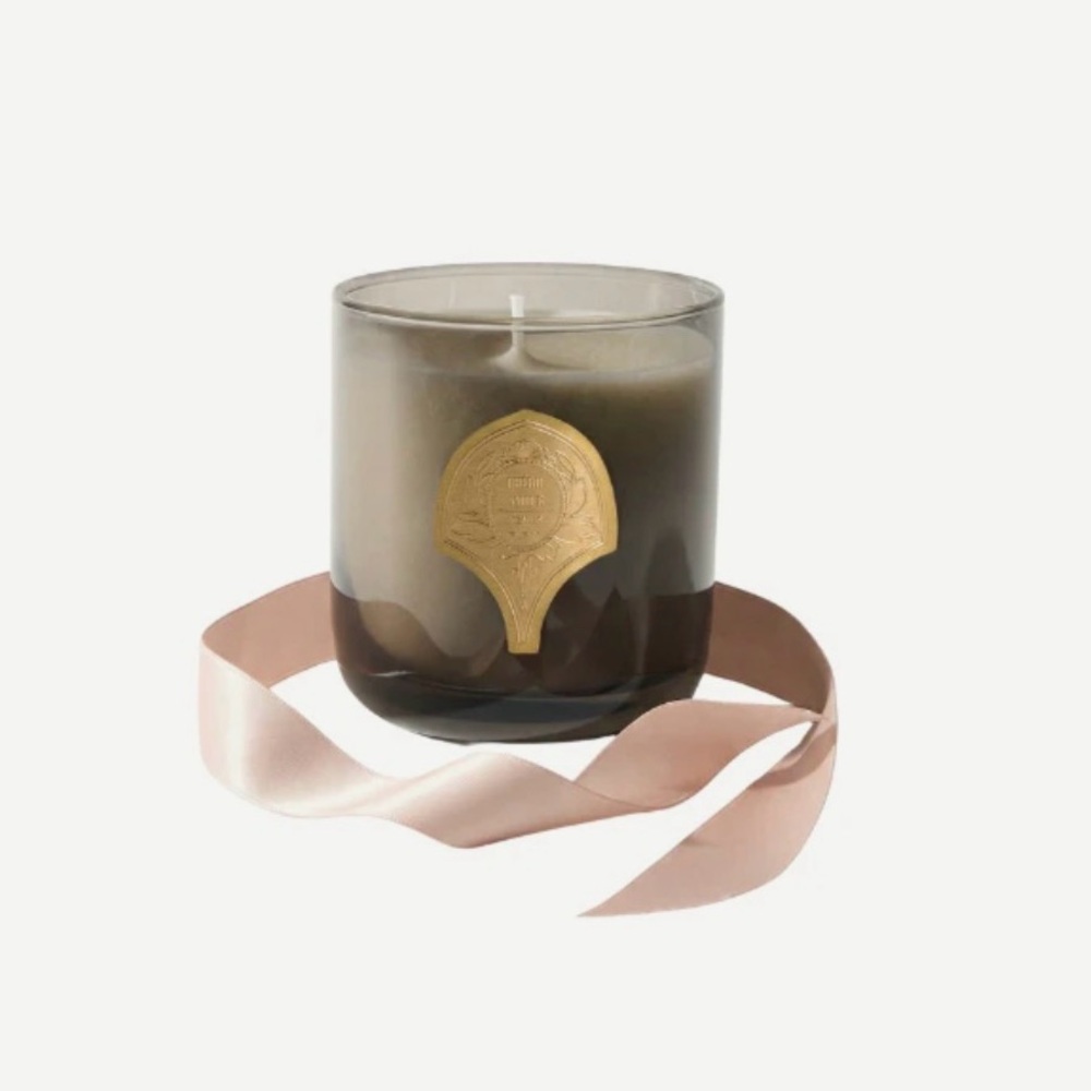 Venus et fleur CHERIE AMOUR CANDLE brand new